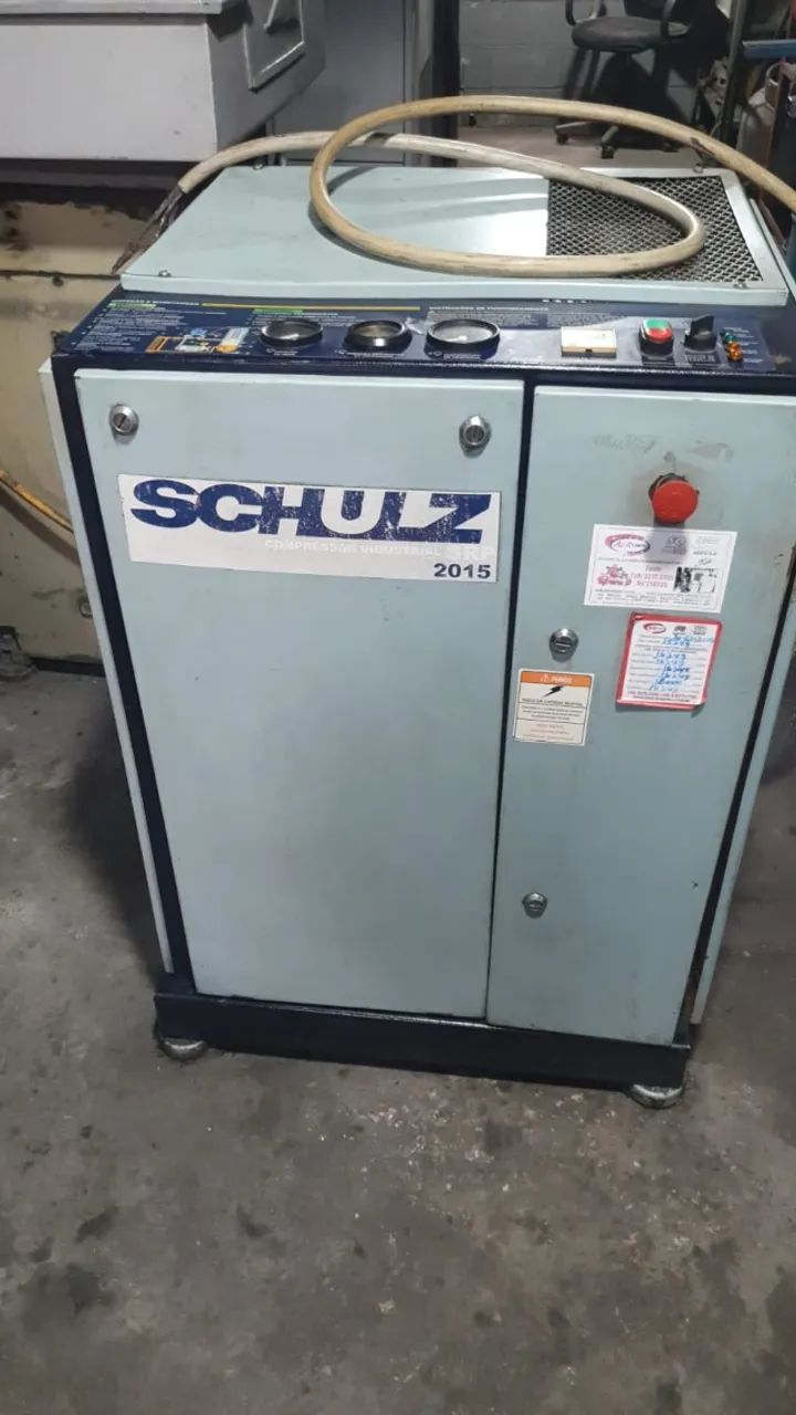 Compressor de Ar Industrial Schulz SRP-2015