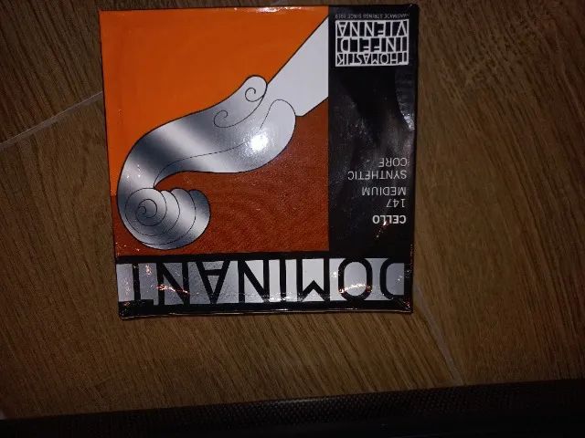 Cordas para violoncello e case para arco - Foto 2