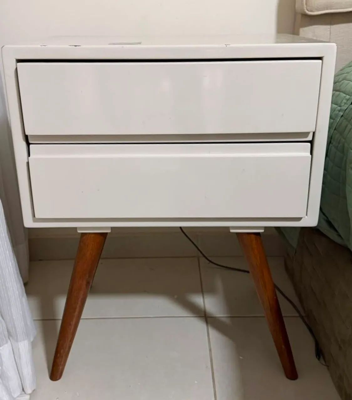 Mesa de cabeceira - Foto 2