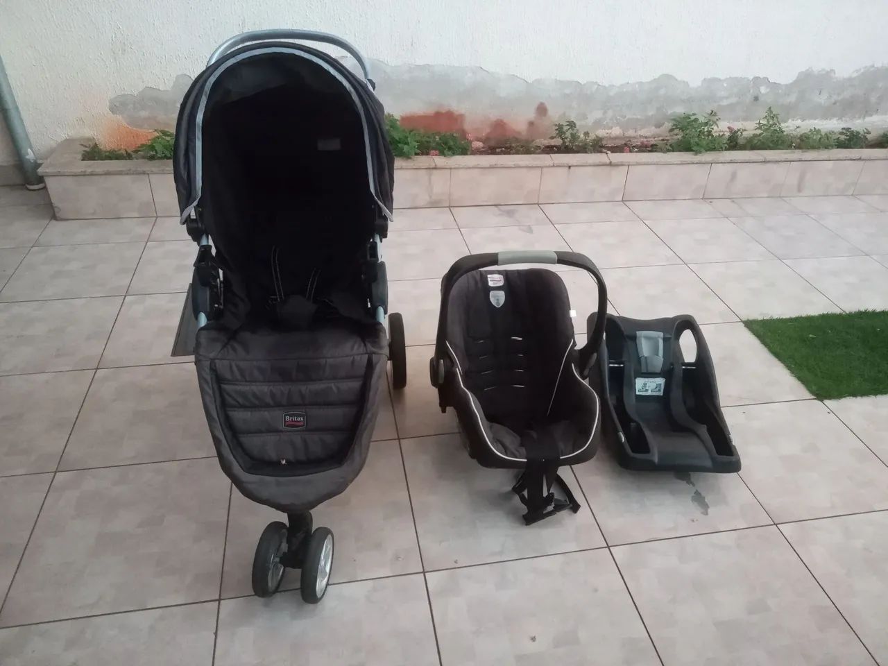 Carrinho e Bebê Conforto Britax 