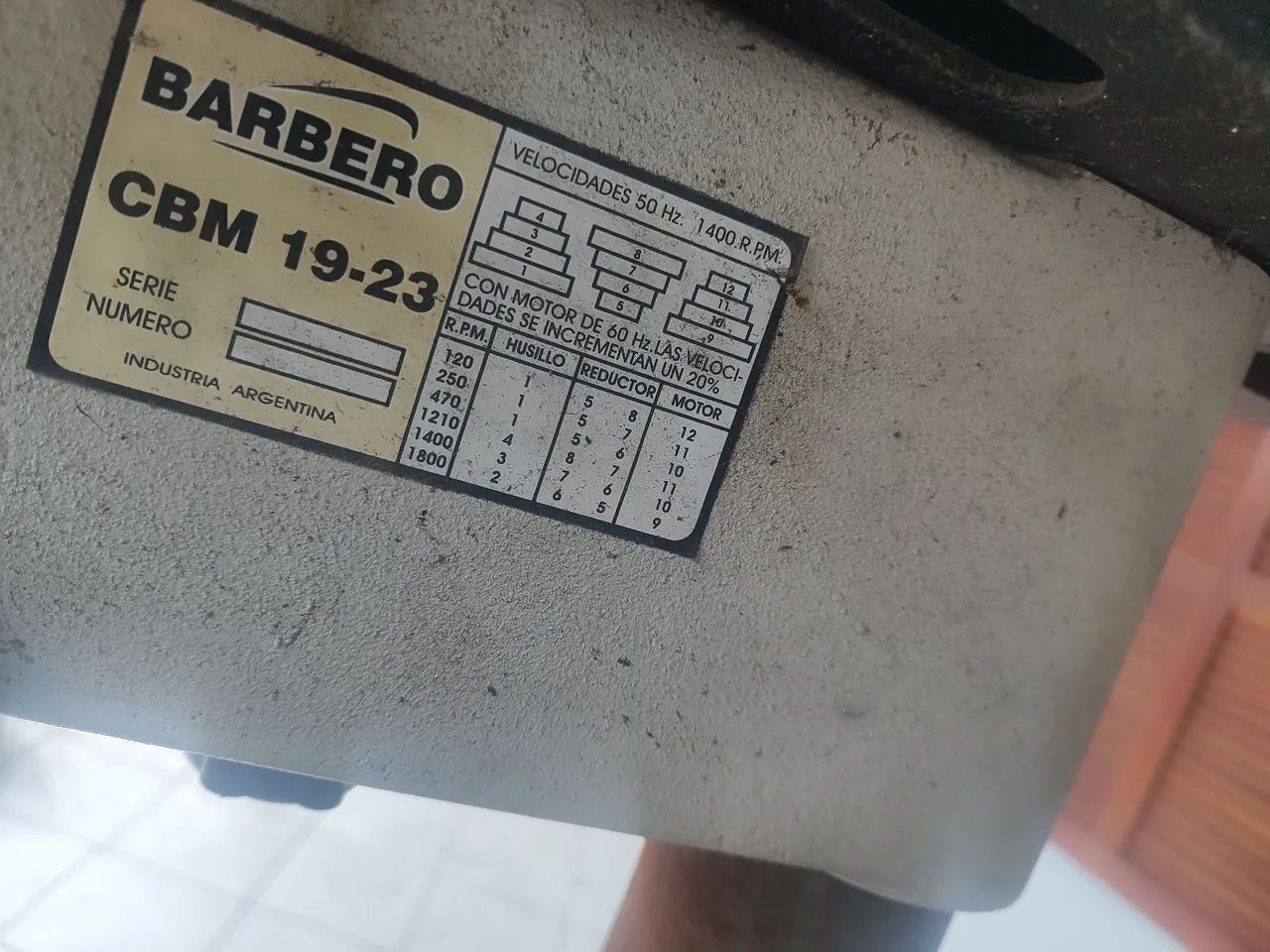 Furadeira de pedestal  - Foto 2