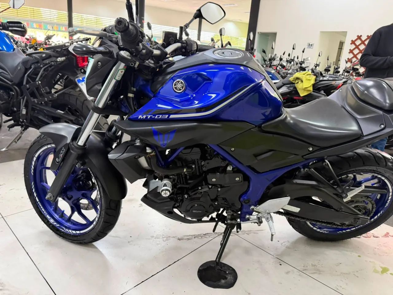 YAMAHA MT-03 - Foto 5