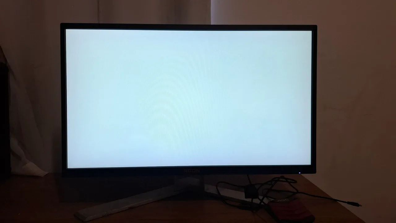 Monitor AOC Agon 240hz 0.5ms - Foto 5