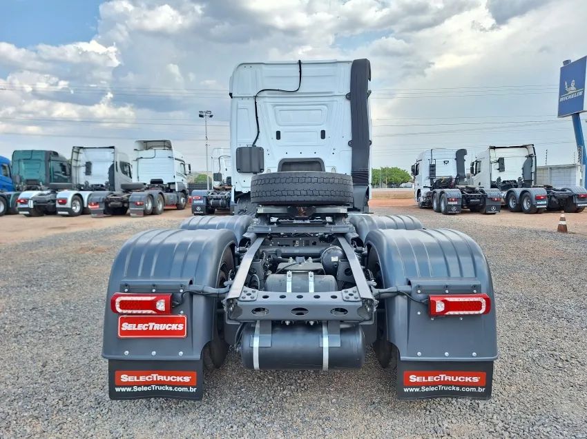 ACTROS 2548 LS 6X2 2023/2024 2P (DIESEL)(E6). - Foto 4