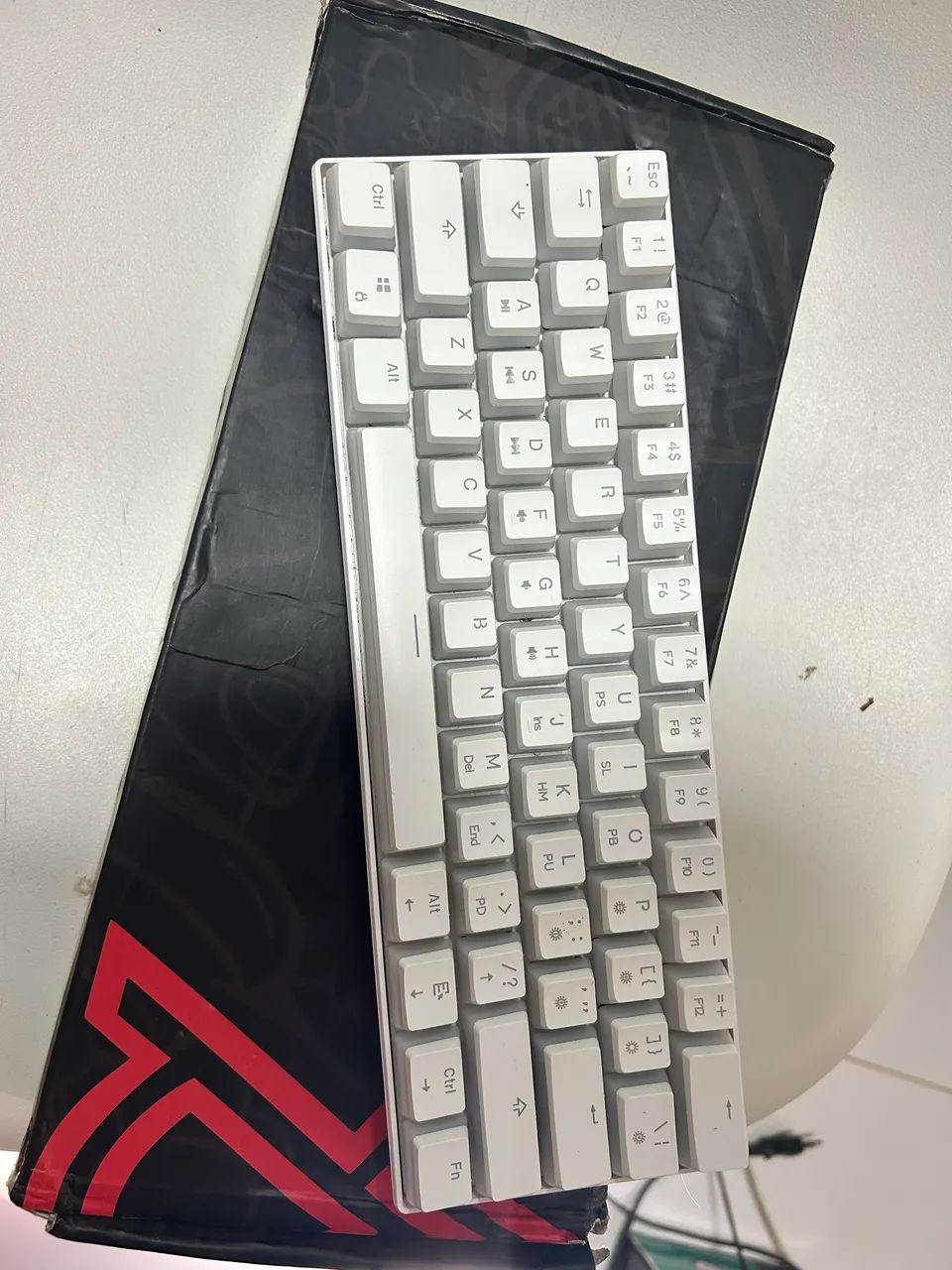 Teclado mecânico RGB - Foto 4