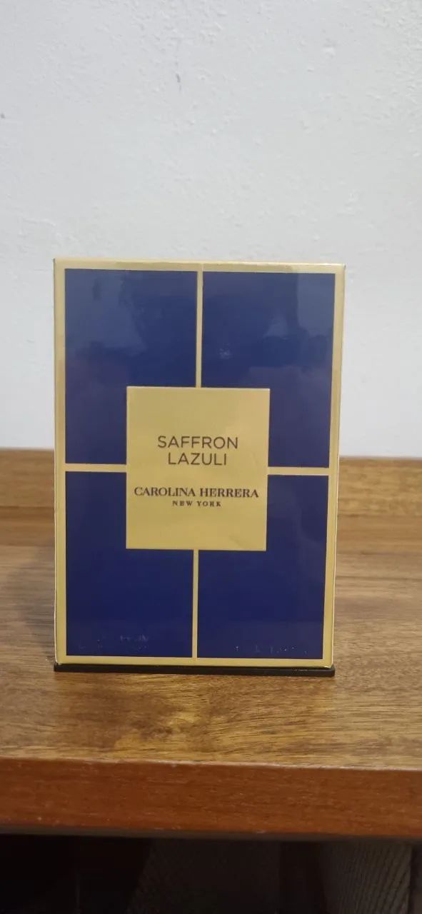 Perfume Carolina Herrera Confidential - Saffron Lazuli - Foto 4