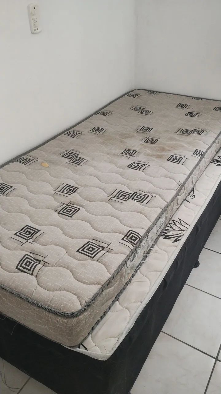 vendo cama box de solteiro + colchão de solteiro - Foto 2