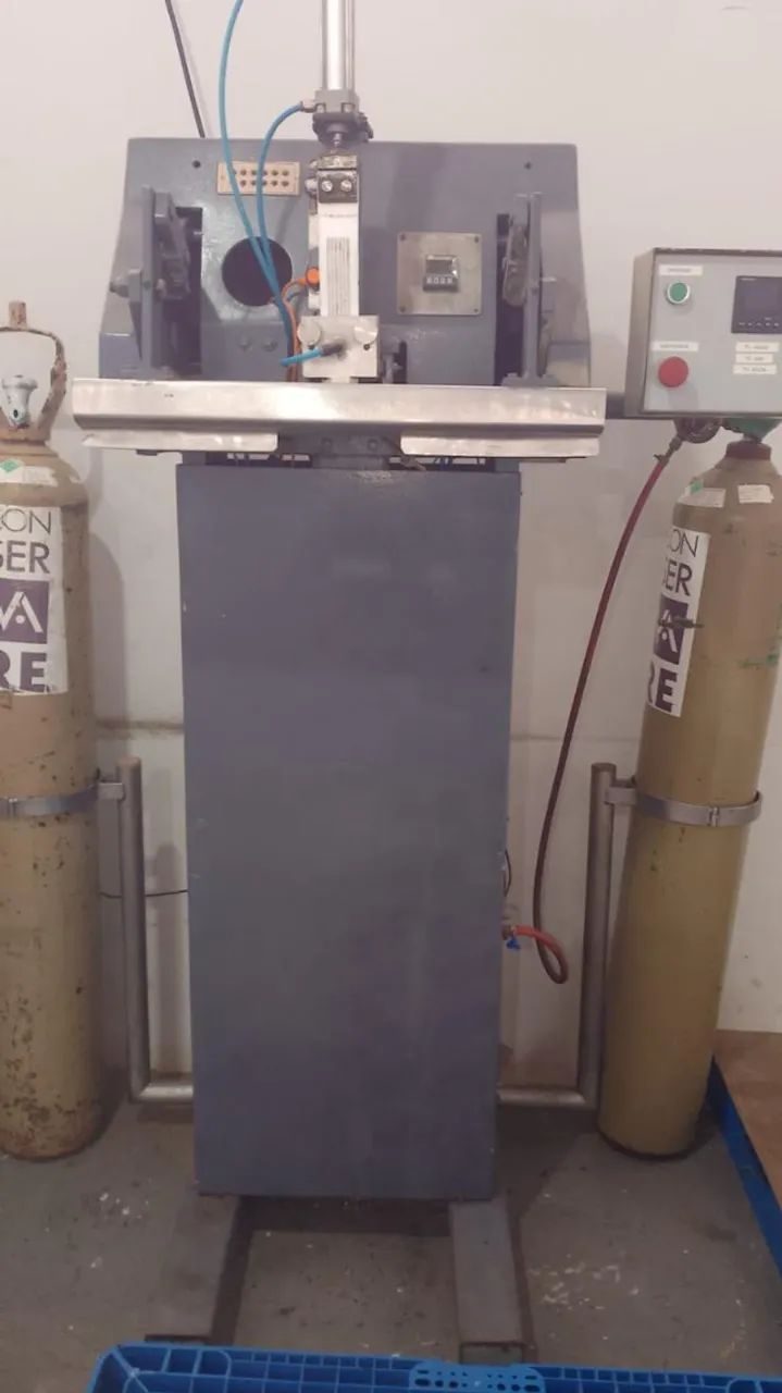 CELADORA A VACUO VERTICAL , ALTA EFICIÊNCIA E SELAGEM RAPIDA E POUCOS SEGUNDOS. - Foto 2