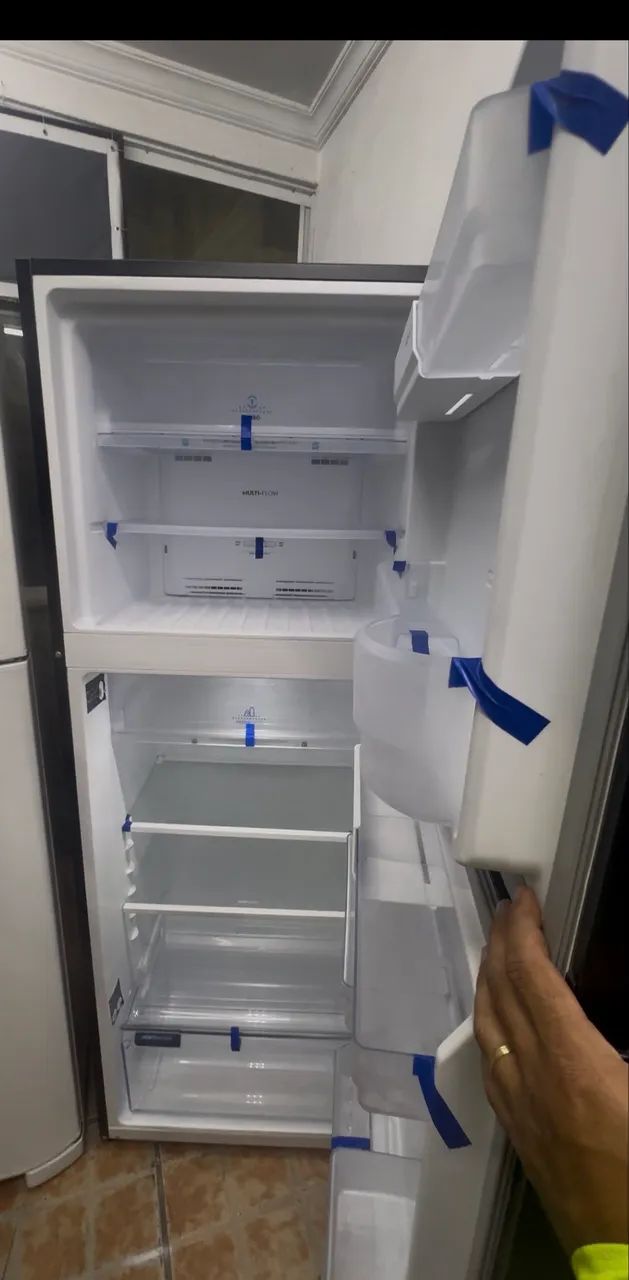 Geladeira Electrolux Nova  - Foto 2