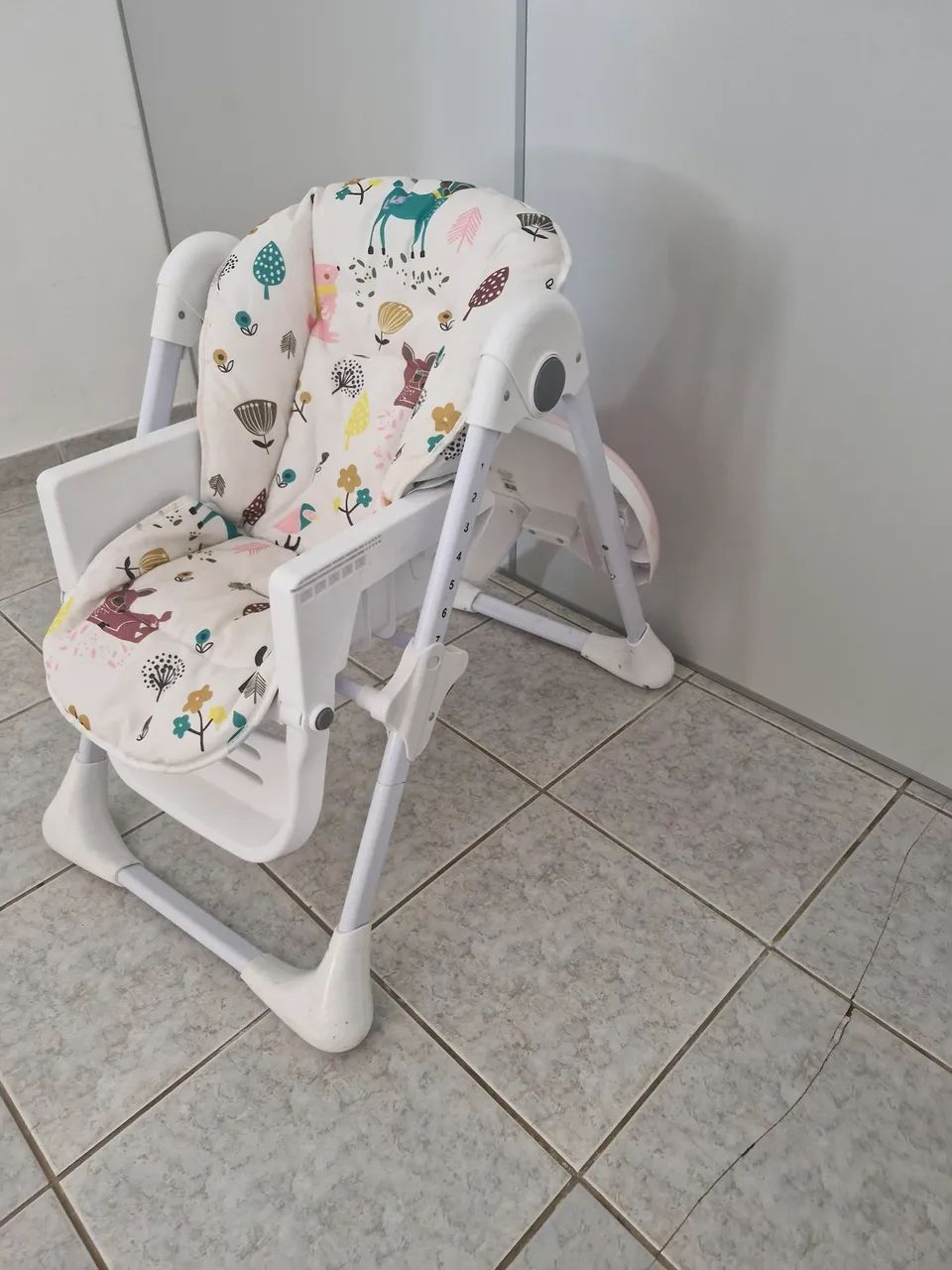 Cadeira de Alimentação  - Foto 3