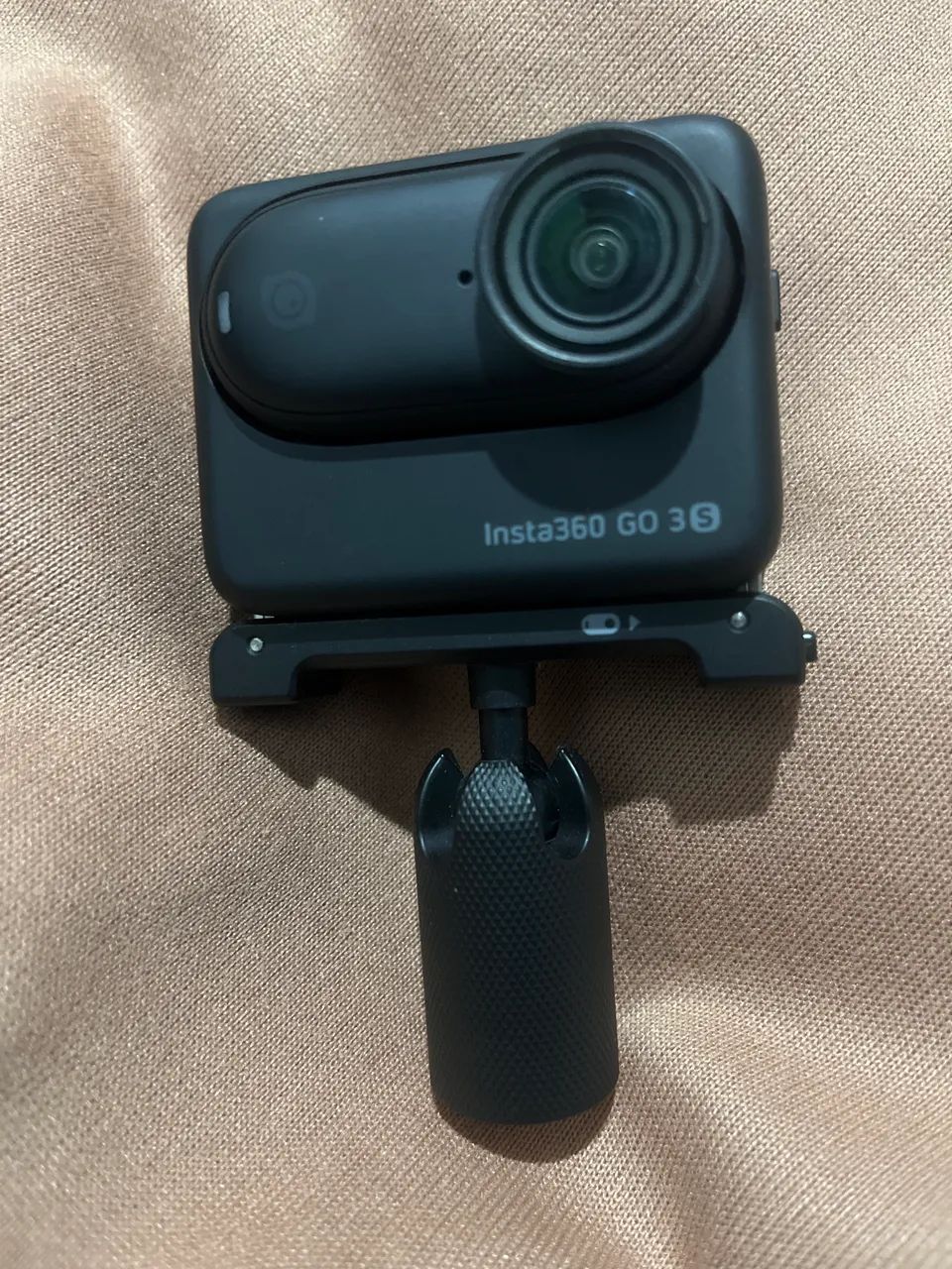 Câmera Insta 360 go 3S