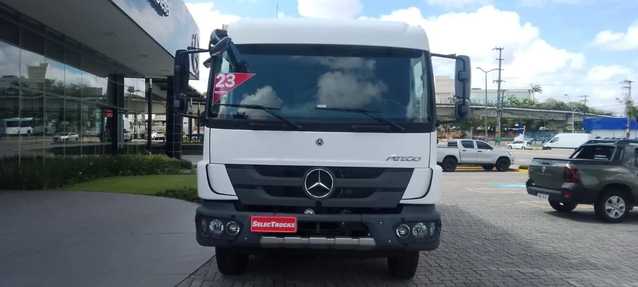 Mercedes-Benz Atego 2730 6x4 Diesel Automático 2022/23 - Foto 3