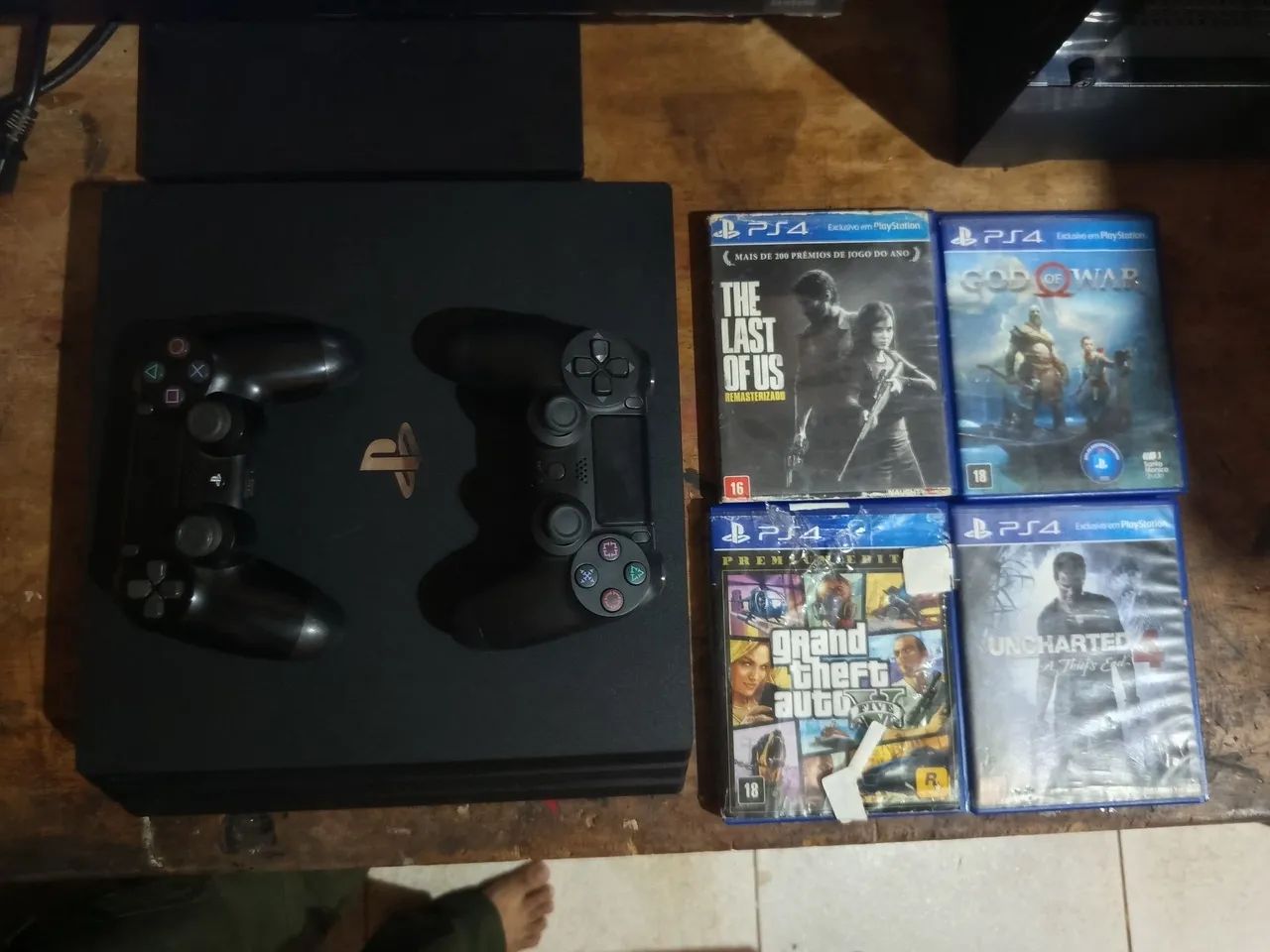 PS4 PRO 1TB DESBLOQUEADO - Foto 2