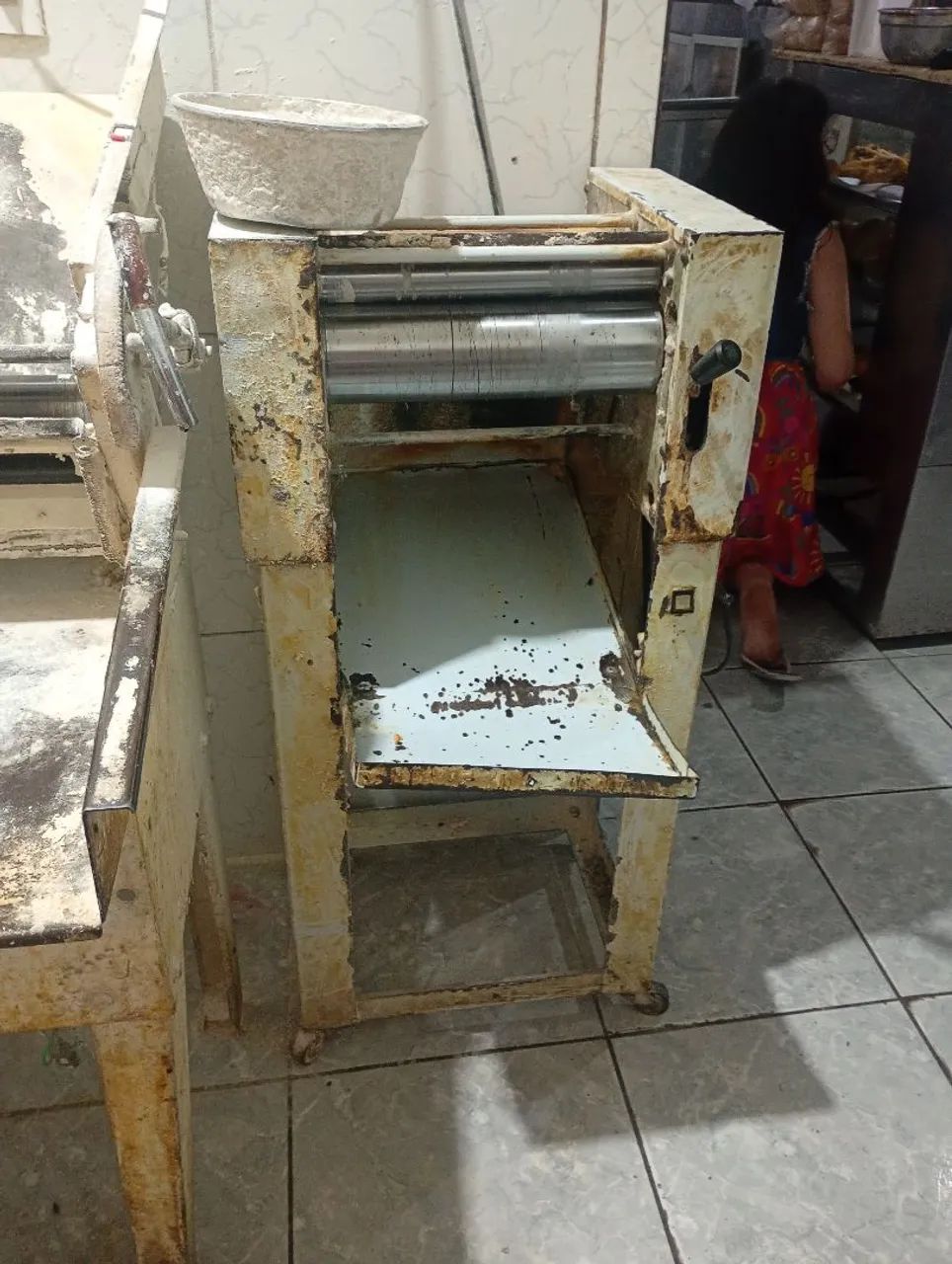 Vendo maquinários de uma padaria completa 30 mil - Foto 5