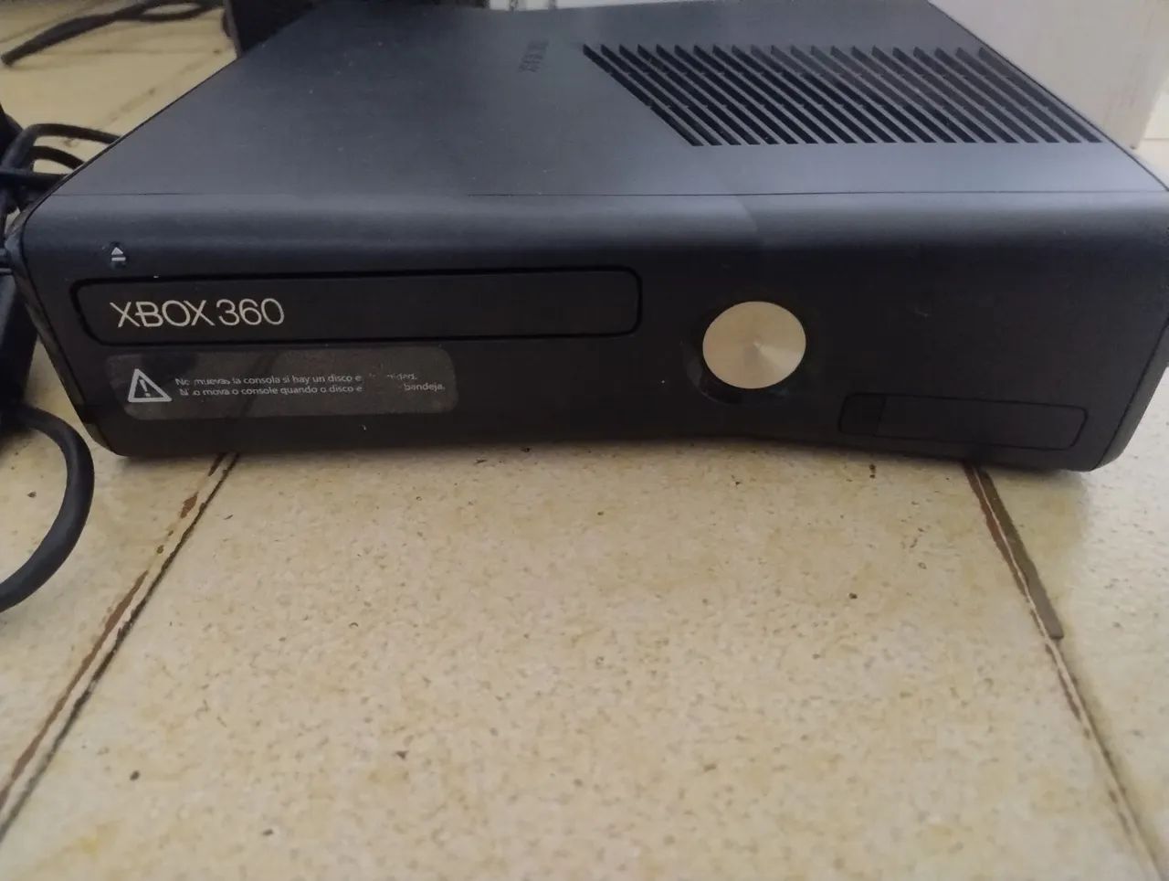Xbox 360 usado(com defeito) - Foto 2