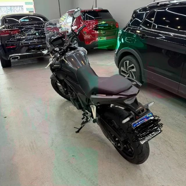 Honda CB 500 X 2023 - Foto 4