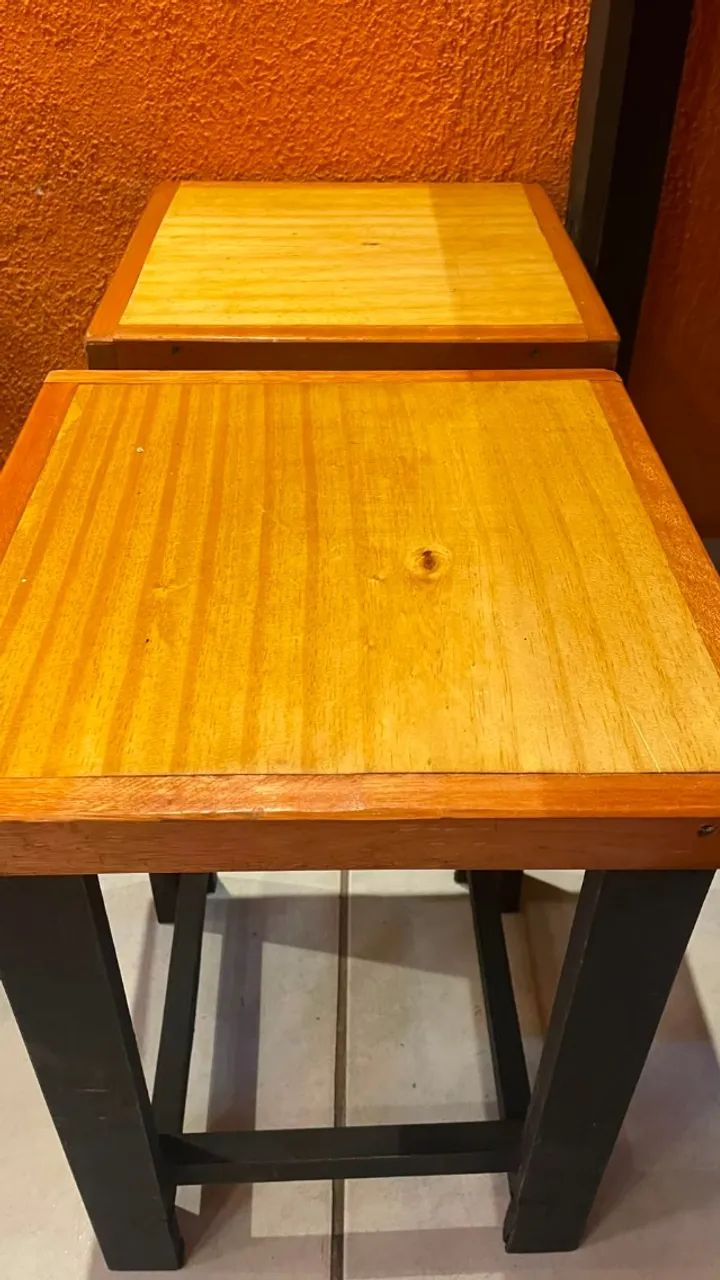 2 Mesas com 4 banquetas cada - Foto 3