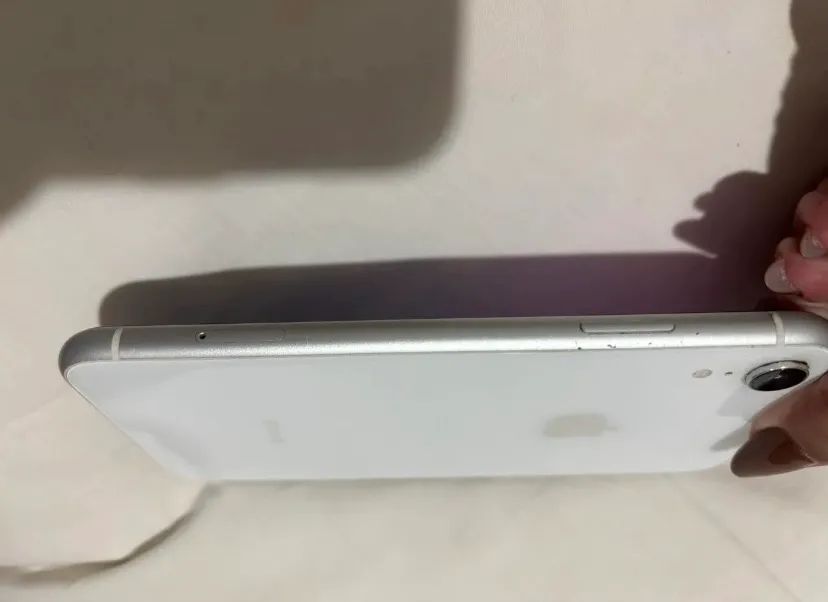 IPHONE XR BRANCO - Foto 4