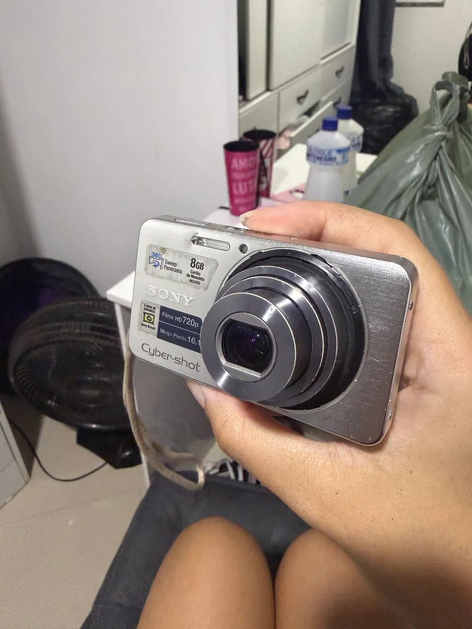 cybershot sony 16.165606296902275123