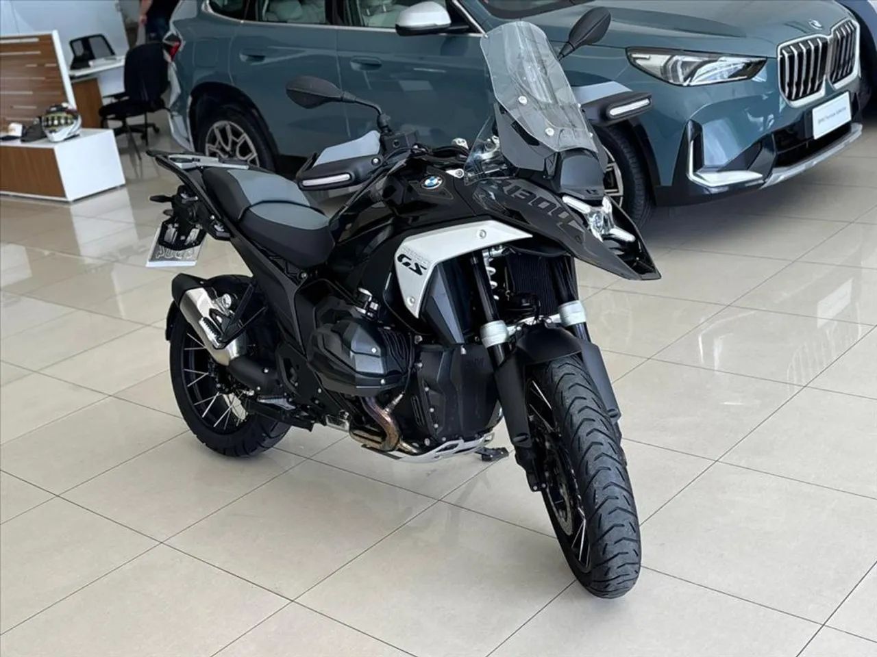 BMW R 1300 GS TRIPLE BLACK
