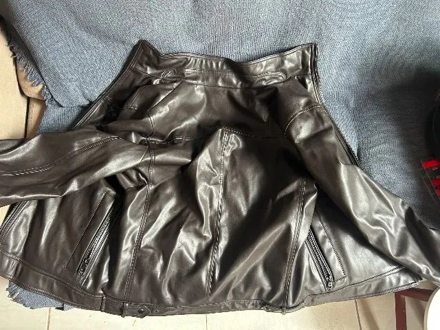 Jaqueta couro Calvin Klein marrom original. - Foto 3