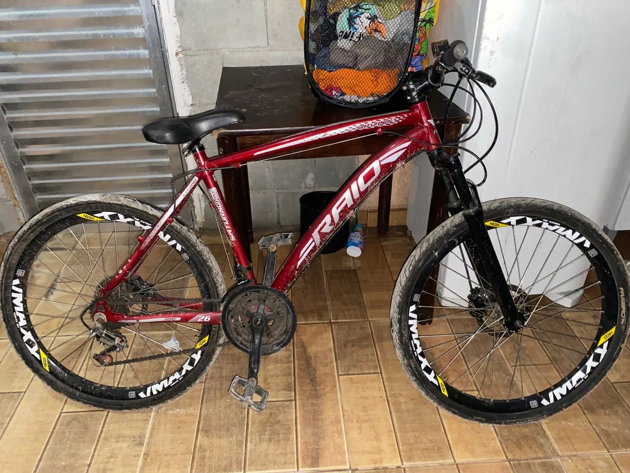 Tou vendo uma baike raio