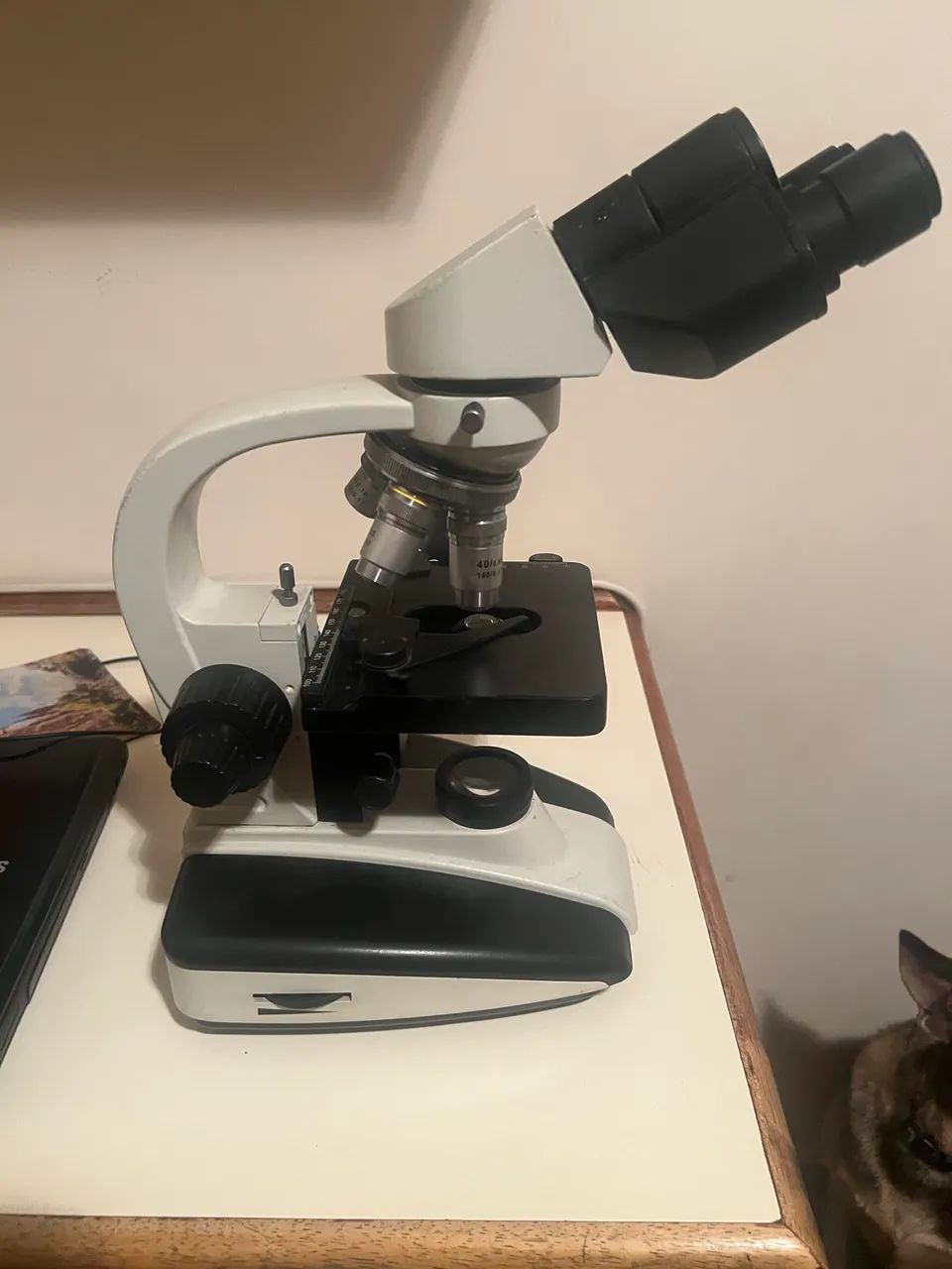 Microscópio - Foto 2