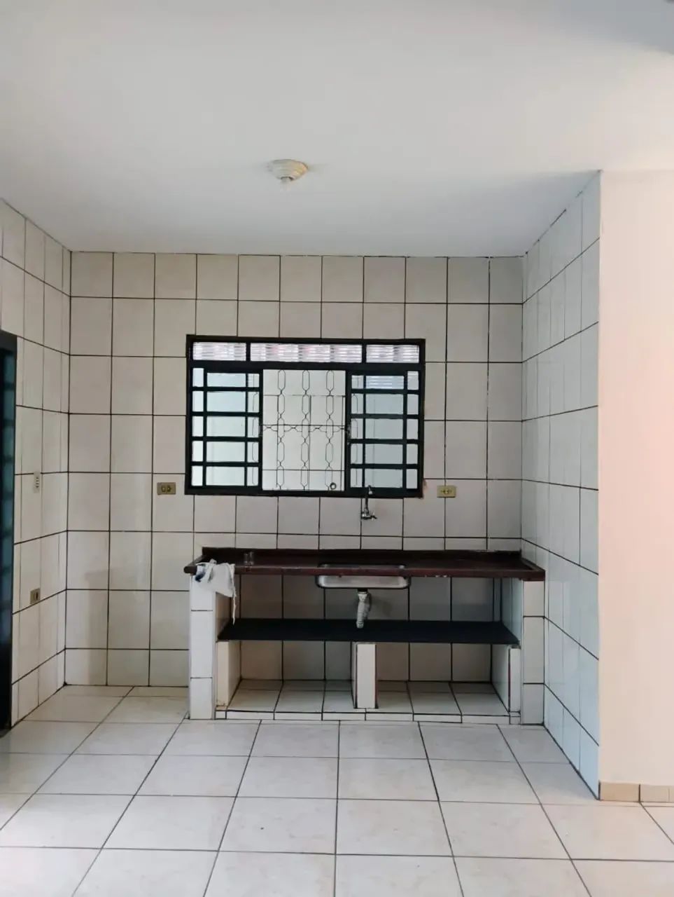 Casa terrea auguel com 60 m², com 2 dormitórios, sendo 1 suíte - D. Pedro I - Foto 3