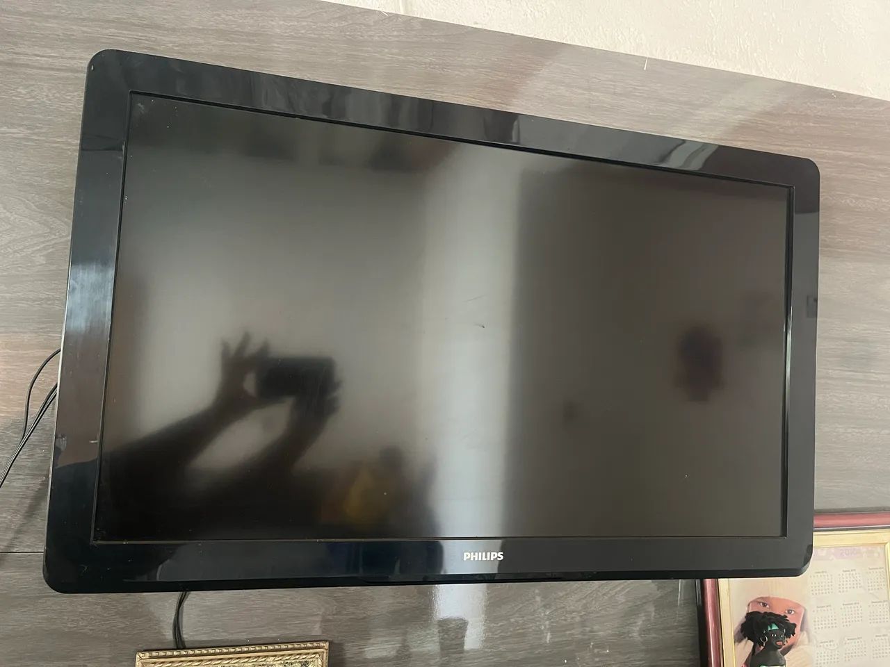 TV Philips LED 32 Polegadas Usada - Foto 2