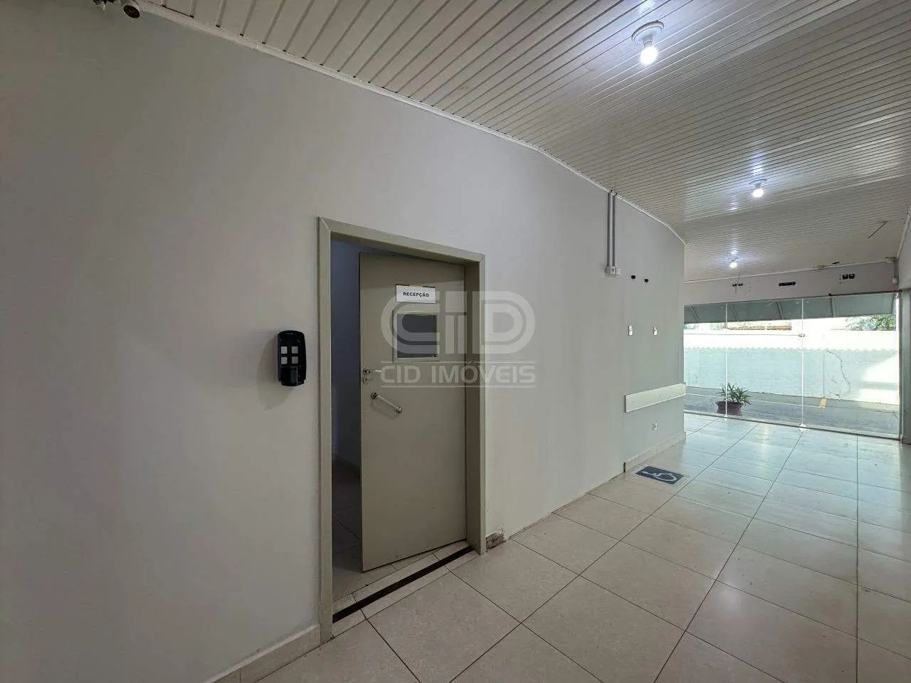 Espaço comercial com aproximadamente 467m² na Av. Filinto Muller - Foto 3