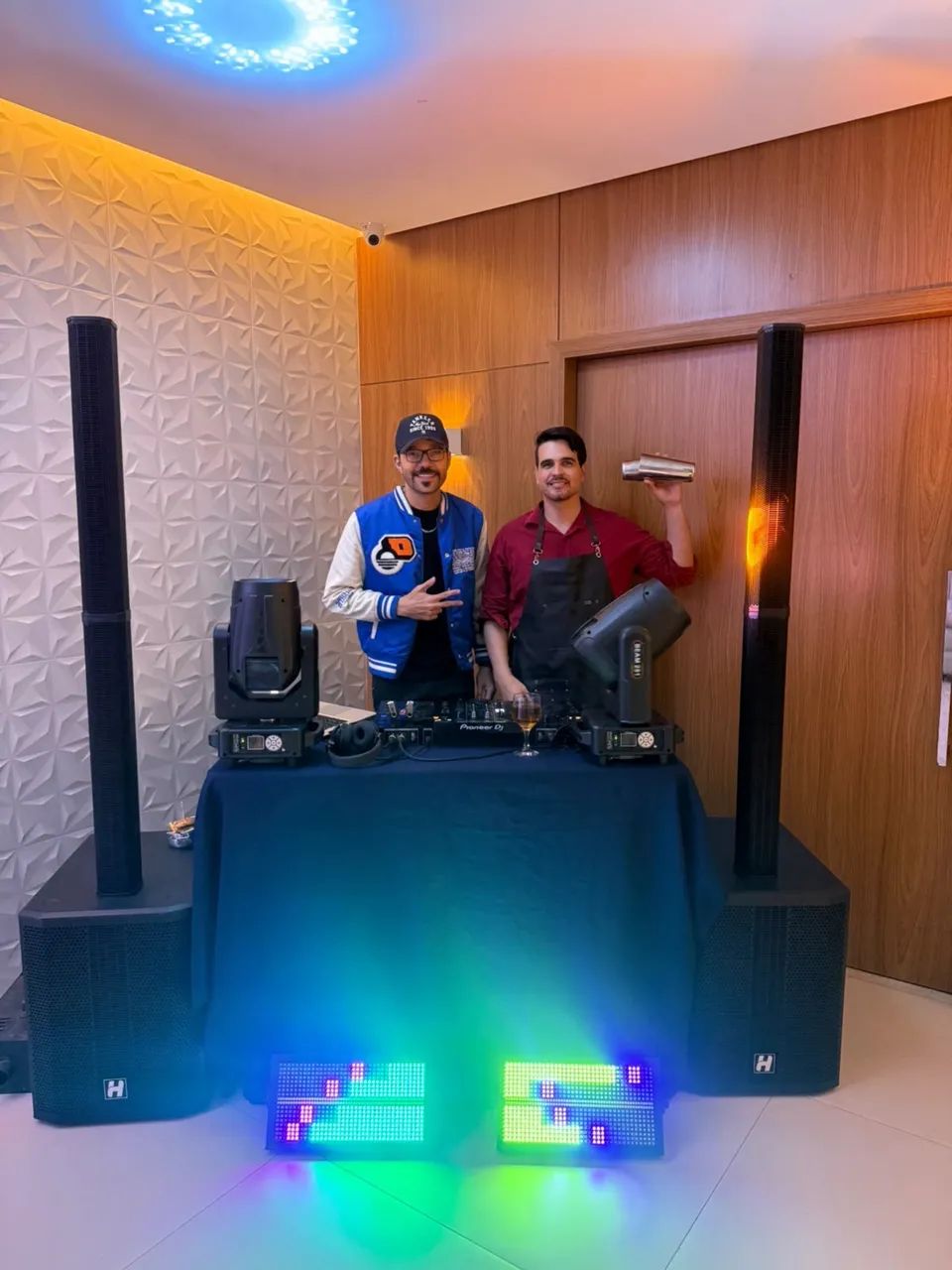 Barman e DJ 