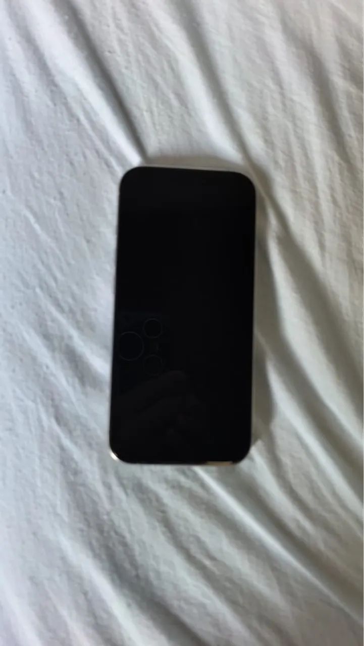 Vende-se iPhone pro 1TB branco  - Foto 3