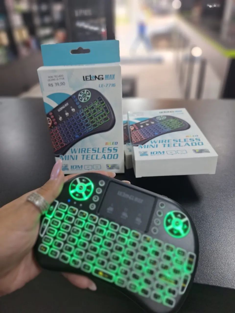 Mini teclado Led - wireless, novo