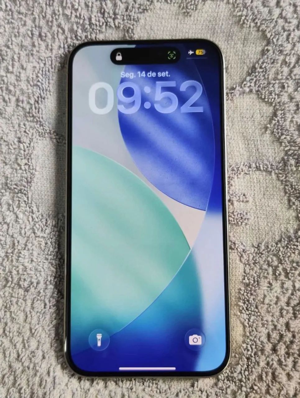 Vende se iPhone 15 pro max 