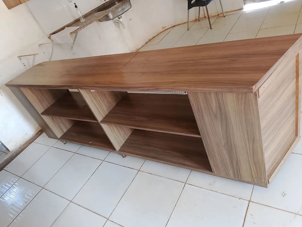 Balcão expositor MDF (2,50x0,50) - Foto 2