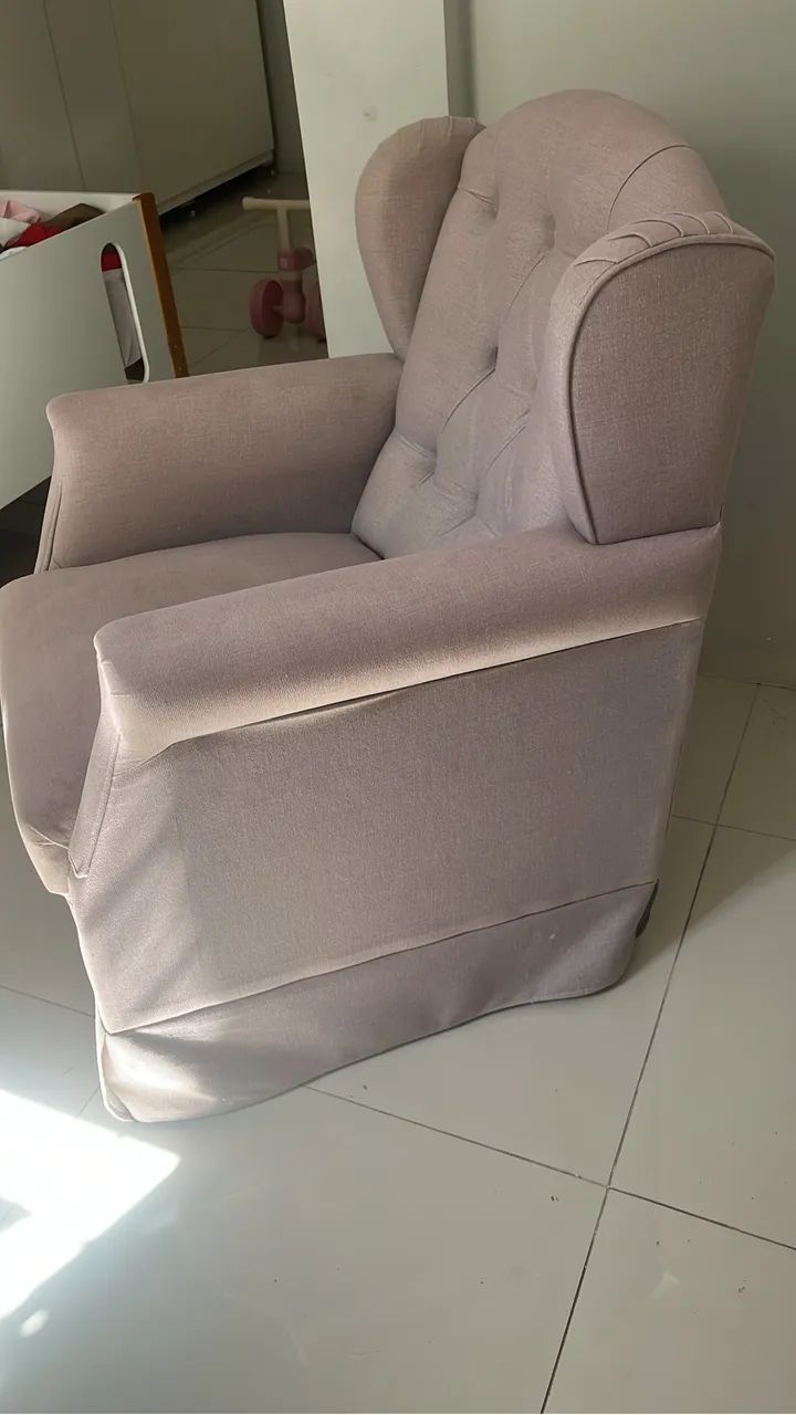 Vendo poltrona de amamentação  - Foto 2