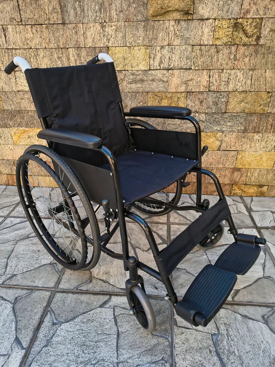 Cadeira de rodas - Foto 5