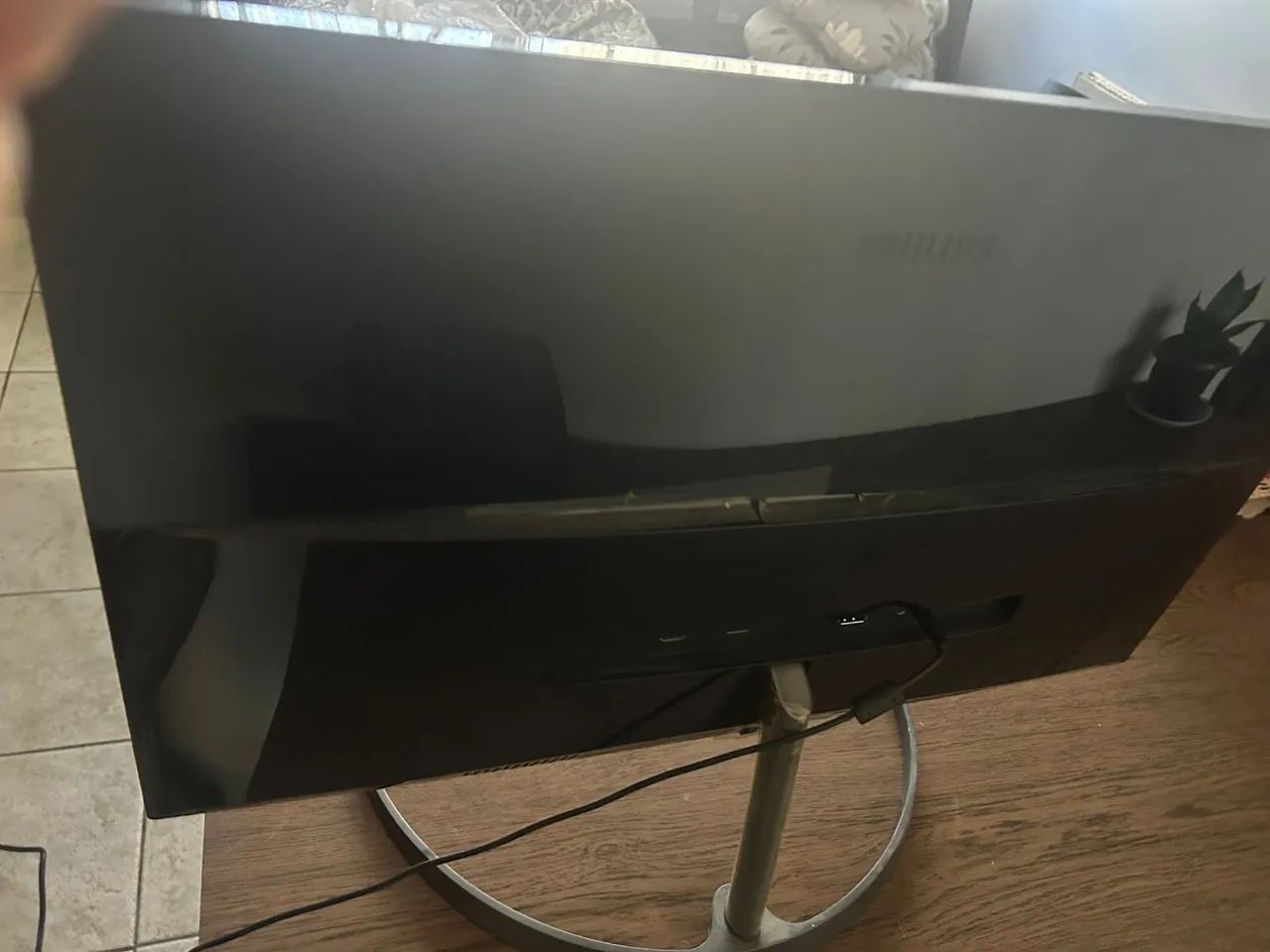 Monitor Philips Modelo 276E8VJS8/57<br>Modelo 276E8VJS8/57 - Foto 3