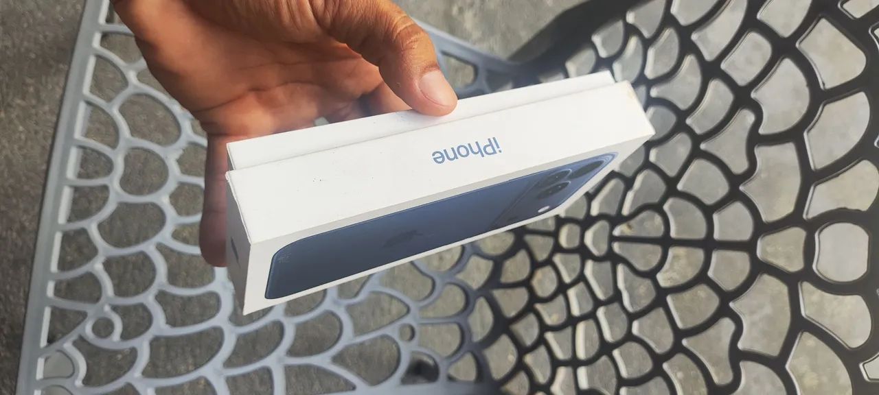 iPhone 17 pro Max  $ 6.500.     * - Foto 2