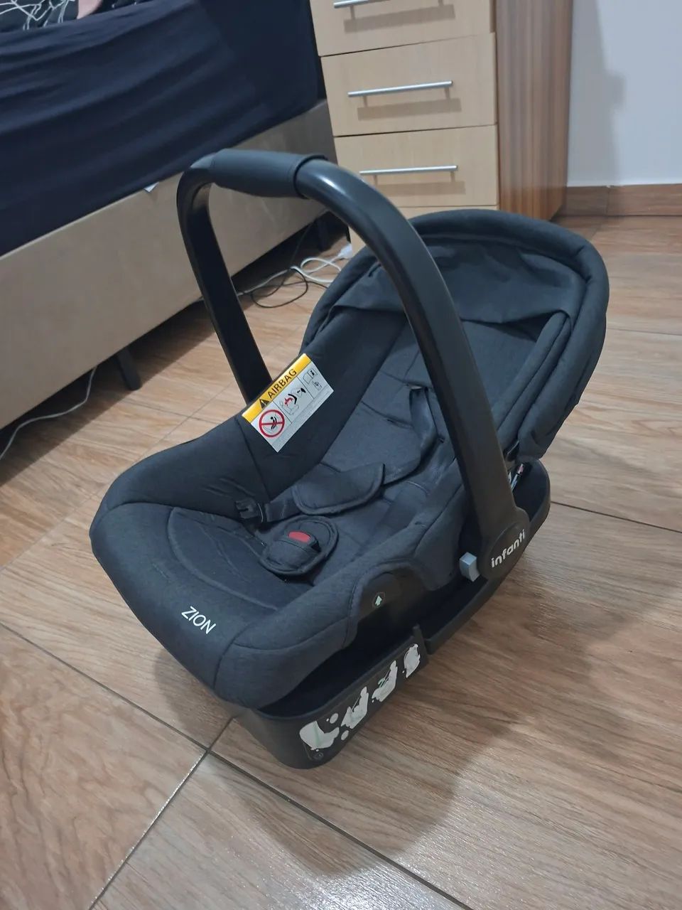 Kit Carrinho+ bebê conforto e base veicular - Foto 2