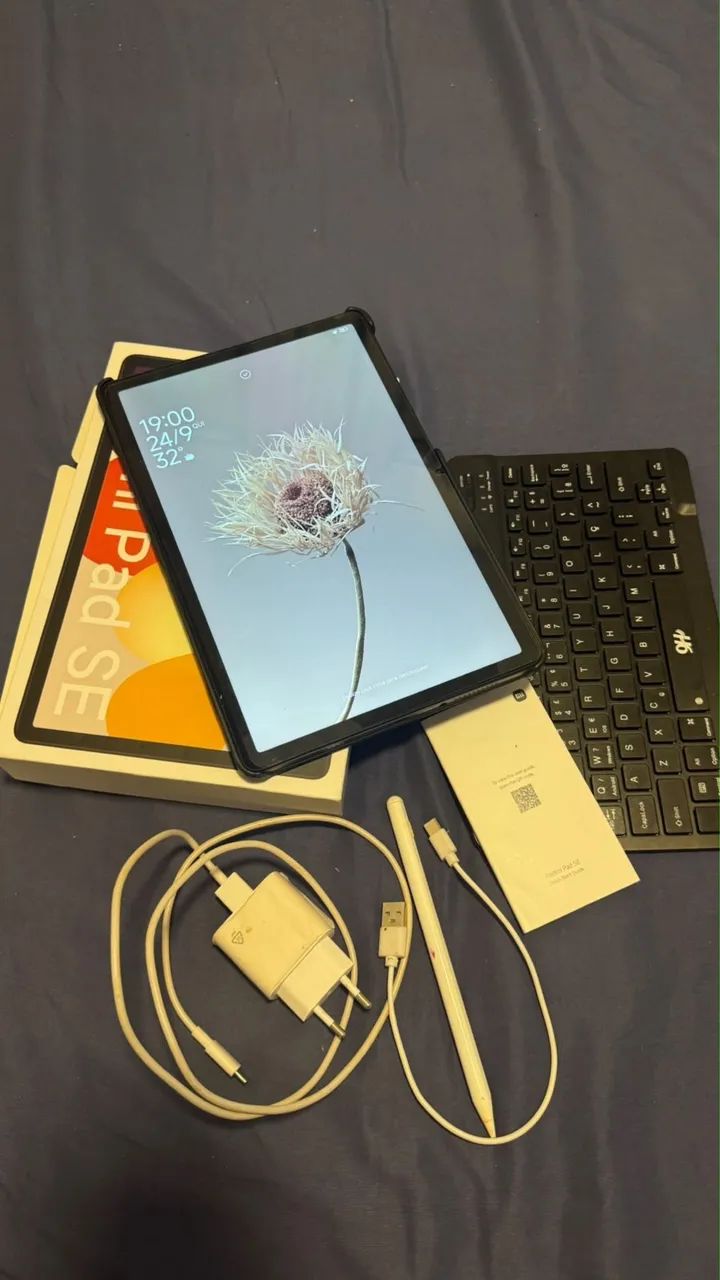 Redmi Pad SE 11? - Kit completo com teclado e acessórios