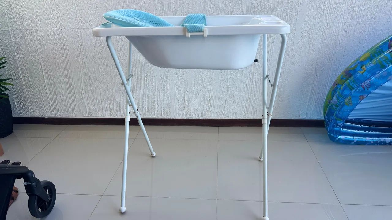 Banheira bebê com base e encosto  - Foto 2
