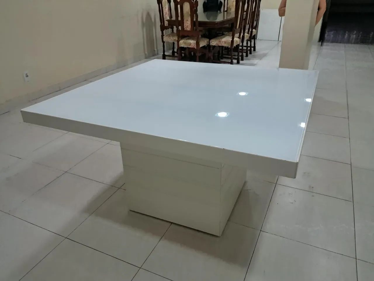 Mesa de vidro quadrada 1,40x1,40 m SEM CADEIRAS