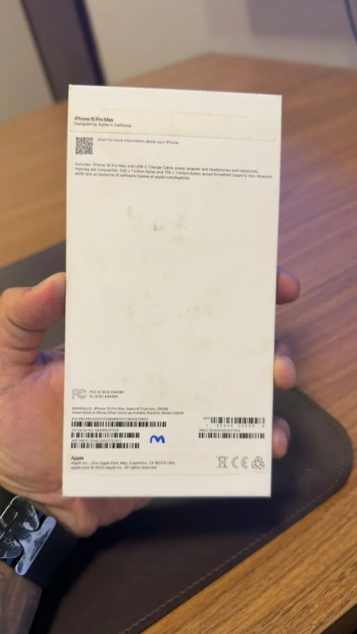 iPhone 15 Pro Max 256gb com detalhe - Foto 4
