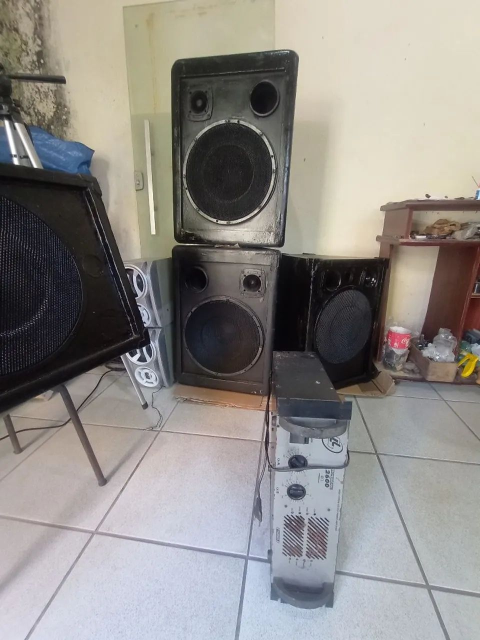 Vende excelente caixas de som,falante de,15 polegadas tuiter e potência com 4 quatro p cai - Foto 2