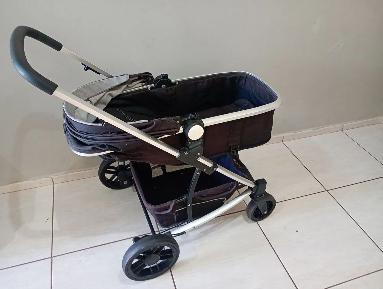 Carrinho de Bebê Kiddo