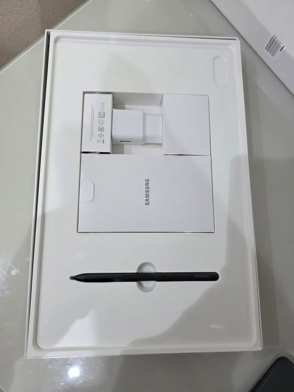 Tablete Samsung S8 Ultra. - Foto 2