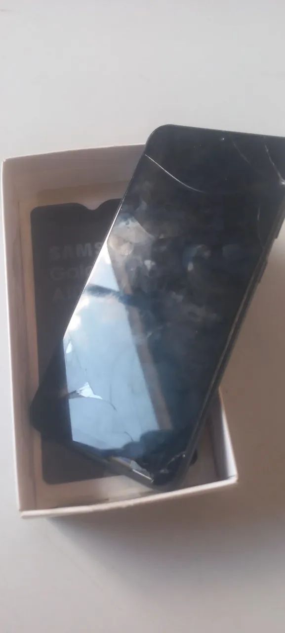 Celular Samsung A10 - Foto 2
