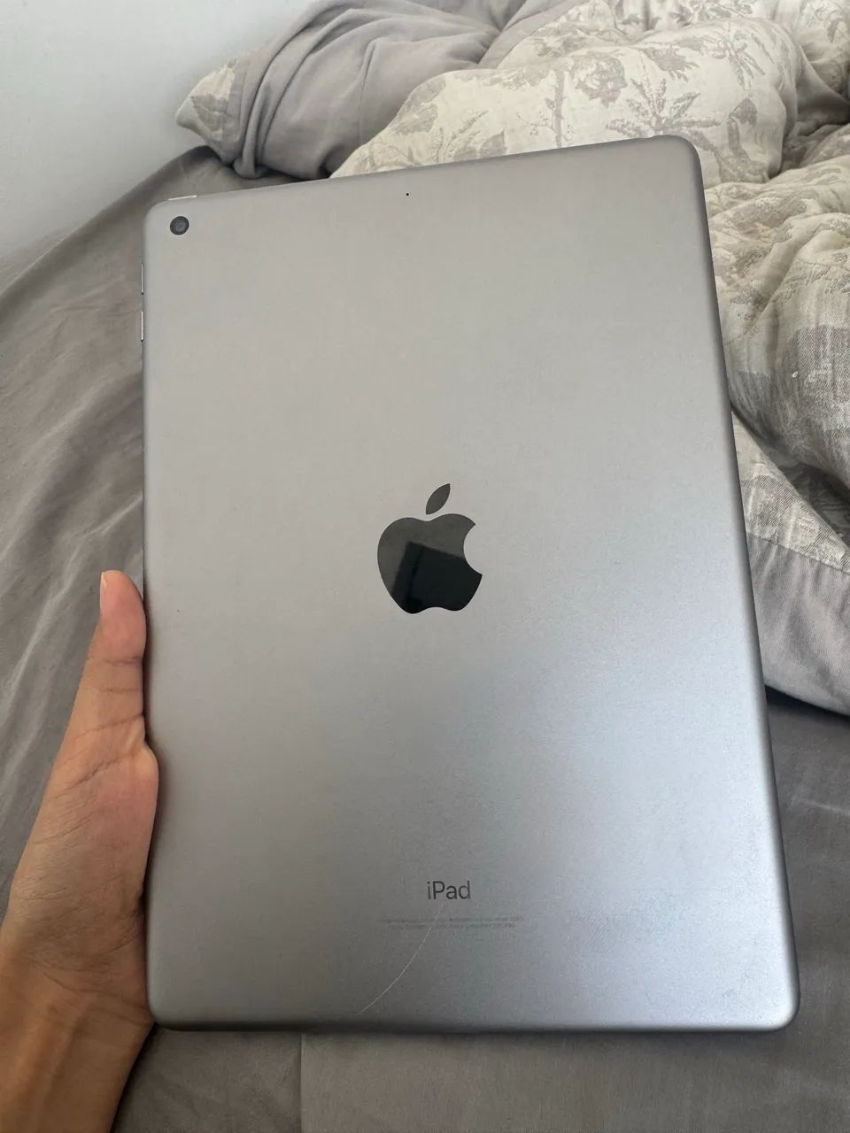 iPad 6ª Geração 128GB Wi-Fi - Cinza Espacial