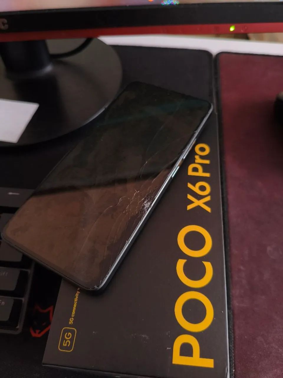 Poco X6 Pro tela trincada  - Foto 2
